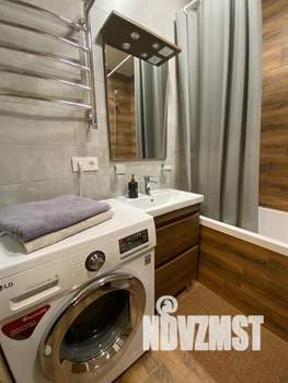 1-к квартира, посуточно, 40м2, 7/8 этаж