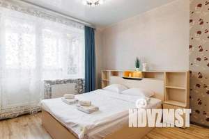 1-к квартира, посуточно, 49м2, 13/16 этаж