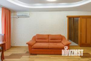 2-к квартира, посуточно, 43м2, 5/5 этаж