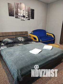 1-к квартира, посуточно, 35м2, 1/20 этаж