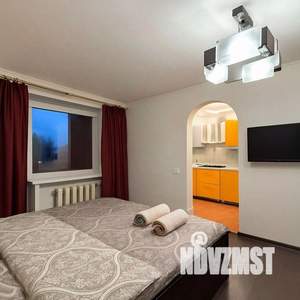 1-к квартира, посуточно, 45м2, 1/1 этаж
