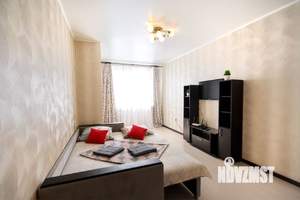 1-к квартира, посуточно, 40м2, 6/12 этаж