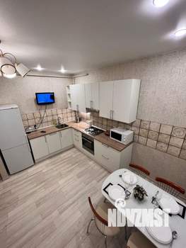 2-к квартира, посуточно, 50м2, 1/1 этаж