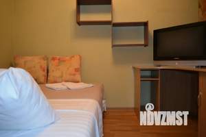 2-к квартира, посуточно, 56м2, 1/5 этаж