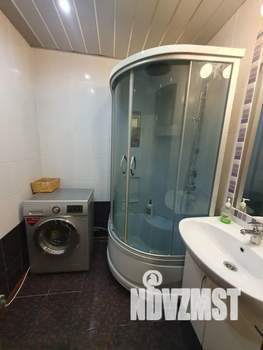 1-к квартира, посуточно, 40м2, 9/16 этаж