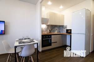 2-к квартира, посуточно, 40м2, 10/17 этаж