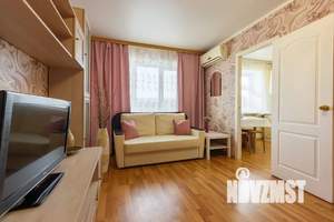 1-к квартира, посуточно, 35м2, 5/5 этаж