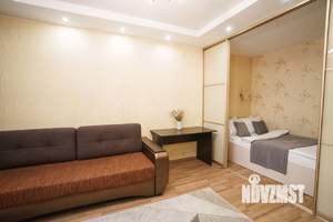 1-к квартира, посуточно, 39м2, 1/9 этаж