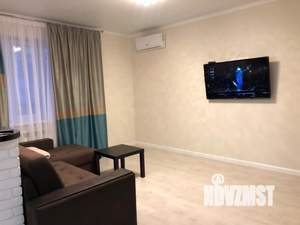 1-к квартира, посуточно, 49м2, 1/1 этаж