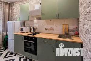 1-к квартира, посуточно, 42м2, 15/22 этаж