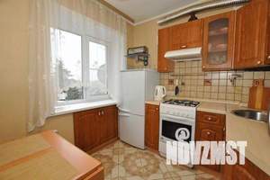 2-к квартира, посуточно, 45м2, 3/5 этаж