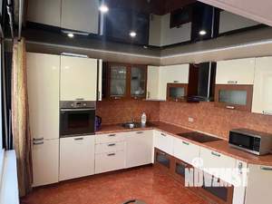 3-к квартира, посуточно, 85м2, 1/5 этаж