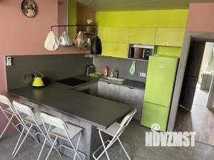 3-к квартира, посуточно, 56м2, 1/1 этаж