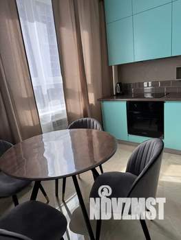 1-к квартира, посуточно, 40м2, 8/22 этаж