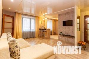 3-к квартира, на длительный срок, 67м2, 2/5 этаж
