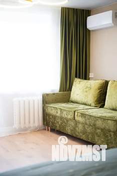 1-к квартира, посуточно, 34м2, 9/9 этаж