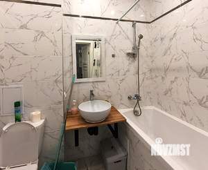 1-к квартира, посуточно, 42м2, 1/1 этаж