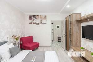 1-к квартира, посуточно, 39м2, 9/18 этаж