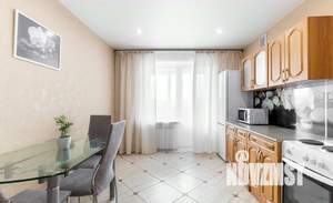 1-к квартира, посуточно, 50м2, 1/1 этаж