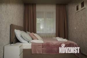 2-к квартира, посуточно, 60м2, 5/5 этаж