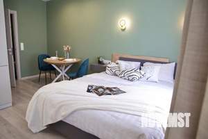 Студия квартира, посуточно, 28м2, 10/21 этаж