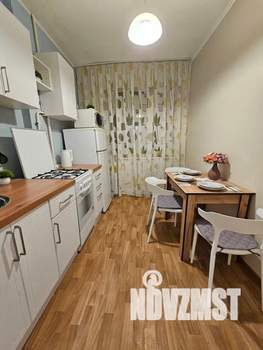 1-к квартира, посуточно, 41м2, 8/9 этаж