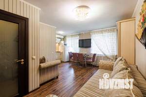 2-к квартира, посуточно, 56м2, 1/1 этаж