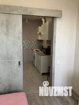 1-к квартира, посуточно, 32м2, 15/16 этаж