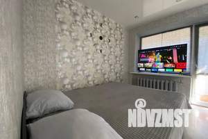 1-к квартира, посуточно, 40м2, 5/5 этаж