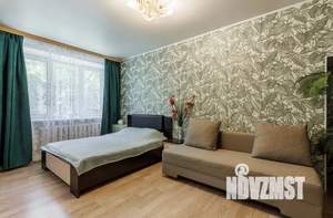 1-к квартира, посуточно, 35м2, 2/6 этаж