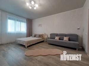 1-к квартира, посуточно, 42м2, 8/17 этаж