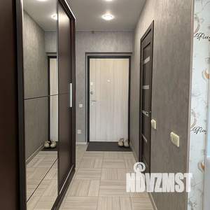 Студия квартира, посуточно, 30м2, 7/14 этаж