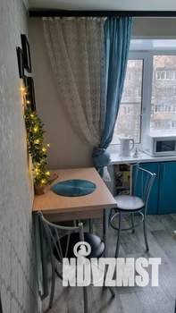 2-к квартира, посуточно, 44м2, 3/5 этаж