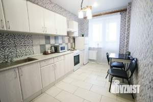 1-к квартира, посуточно, 39м2, 1/1 этаж