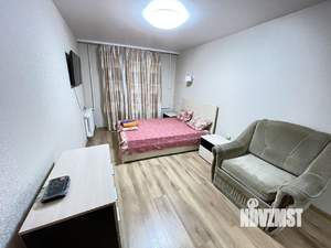 1-к квартира, посуточно, 40м2, 1/9 этаж