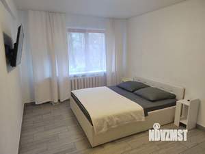 1-к квартира, посуточно, 33м2, 1/5 этаж