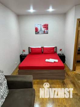 1-к квартира, посуточно, 32м2, 6/9 этаж