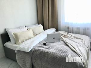 Студия квартира, посуточно, 35м2, 12/16 этаж