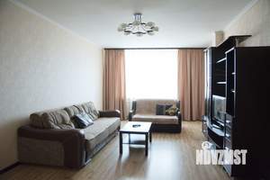 1-к квартира, посуточно, 60м2, 9/16 этаж