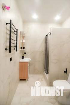 Студия квартира, посуточно, 30м2, 1/9 этаж