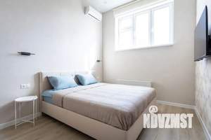 1-к квартира, посуточно, 30м2, 1/20 этаж