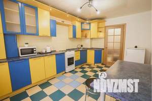 2-к квартира, посуточно, 70м2, 1/11 этаж