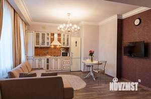 1-к квартира, посуточно, 50м2, 1/1 этаж