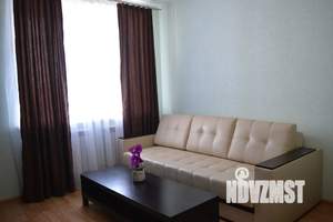 1-к квартира, посуточно, 38м2, 4/9 этаж