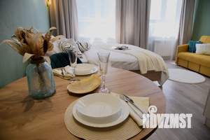 Студия квартира, посуточно, 28м2, 10/21 этаж