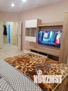 1-к квартира, посуточно, 50м2, 1/1 этаж