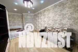 1-к квартира, посуточно, 45м2, 3/17 этаж