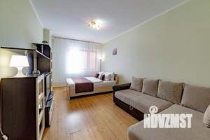 1-к квартира, посуточно, 40м2, 1/1 этаж
