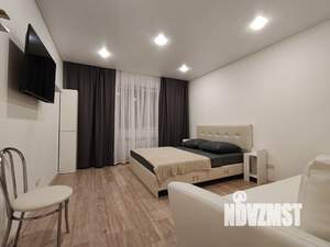 1-к квартира, посуточно, 32м2, 1/3 этаж