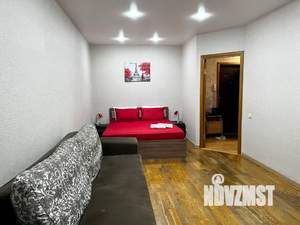 1-к квартира, посуточно, 32м2, 6/9 этаж